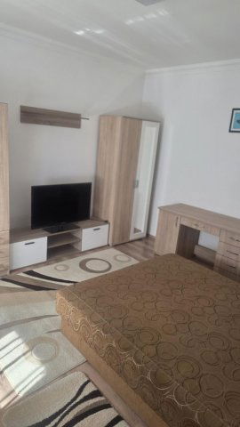 Kiadó családi ház, albérlet, Debrecenben 160 E Ft / hó