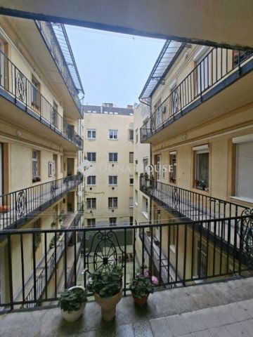 Eladó téglalakás, Budapesten, XII. kerületben 119 M Ft, 3 szobás