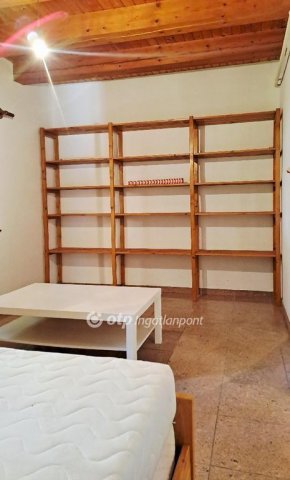 Eladó családi ház, Balatonakarattyán 180 M Ft, 3 szobás