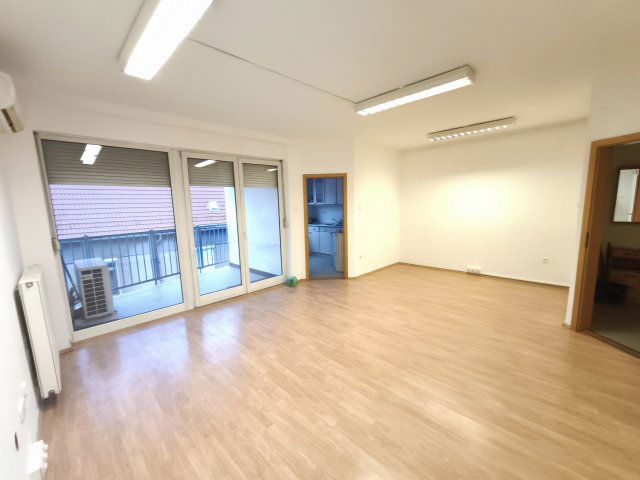 Kiadó iroda, Budapesten, XIV. kerületben 370 E Ft / hó, 3 szobás