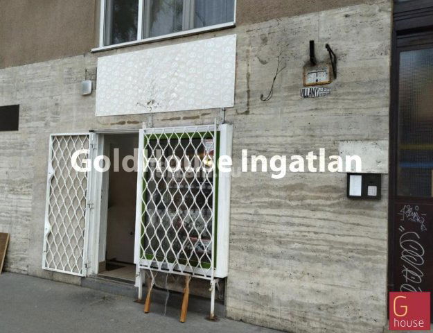 Eladó üzlethelyiség, Budapesten, III. kerületben, Kolosy téren
