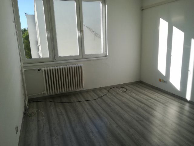 Eladó téglalakás, Nyíregyházán, Szarvas utcában 32.6 M Ft