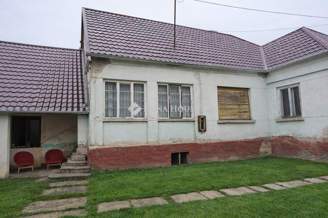 Eladó családi ház, Tótszerdahelyen 39 M Ft, 3 szobás