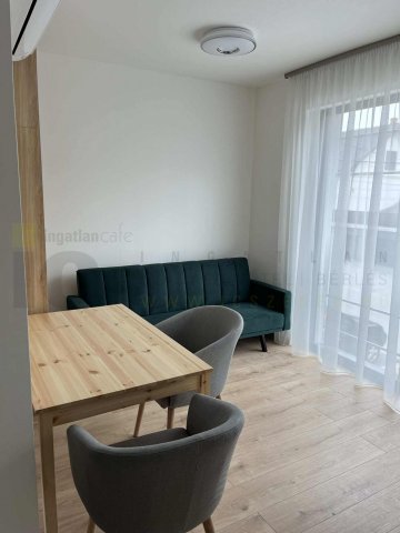 Kiadó téglalakás, albérlet, Szegeden, Móra utcában, 2 szobás