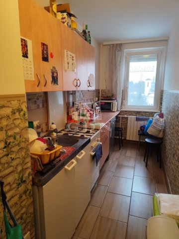 Eladó panellakás, Veszprémben 48.9 M Ft, 2 szobás