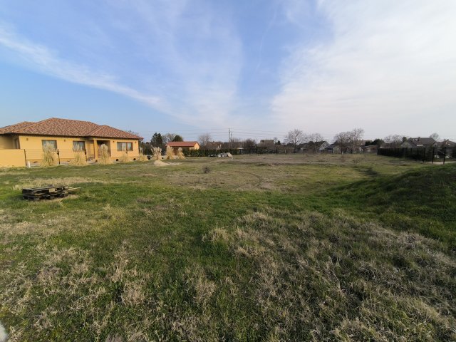 Eladó telek, Szegeden 135 M Ft / költözzbe.hu