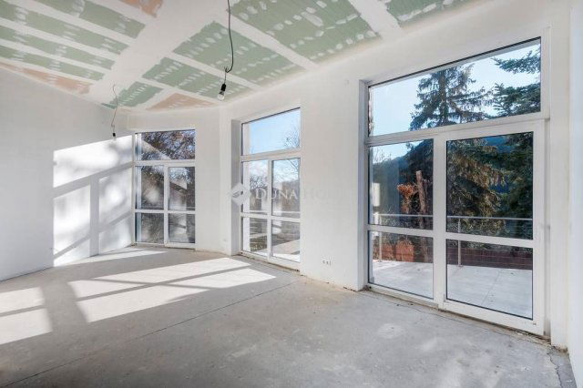 Eladó téglalakás, Budapesten, XII. kerületben 304.099 M Ft