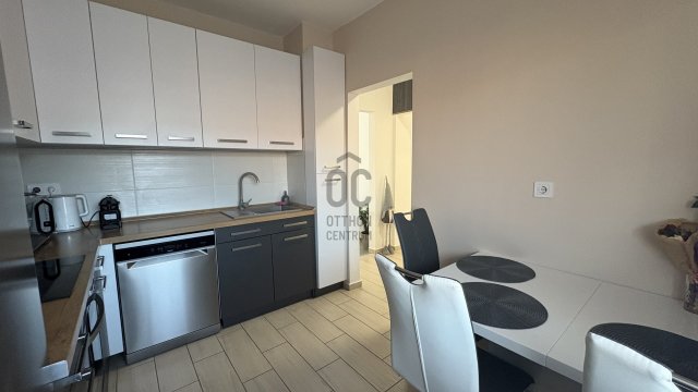 Eladó téglalakás, Zalaegerszegen 58.5 M Ft, 3 szobás