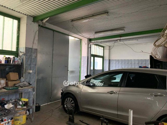 Eladó ipari ingatlan, Budapesten, XVIII. kerületben 63.9 M Ft