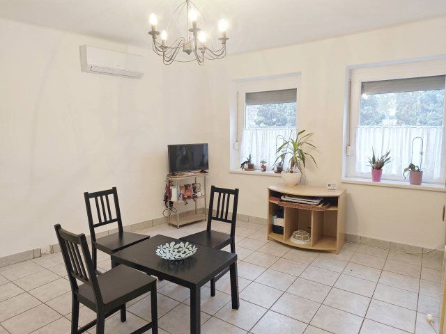 Eladó téglalakás, Sopronban 72 M Ft, 3+1 szobás