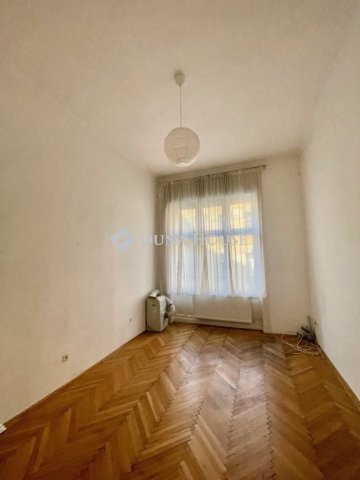 Kiadó téglalakás, albérlet, VII. kerületben, Wesselényi utcában