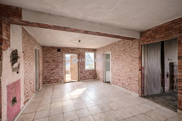 Eladó ikerház, Nyíregyházán 19.9 M Ft, 4 szobás