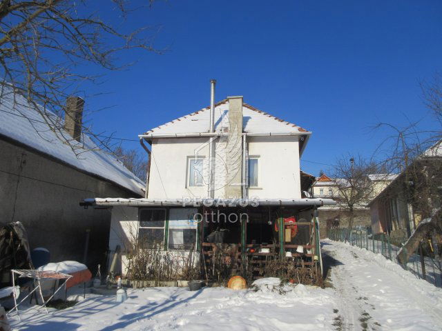 Eladó családi ház, Borsodnádasdon, Belső úton 9 M Ft, 4 szobás