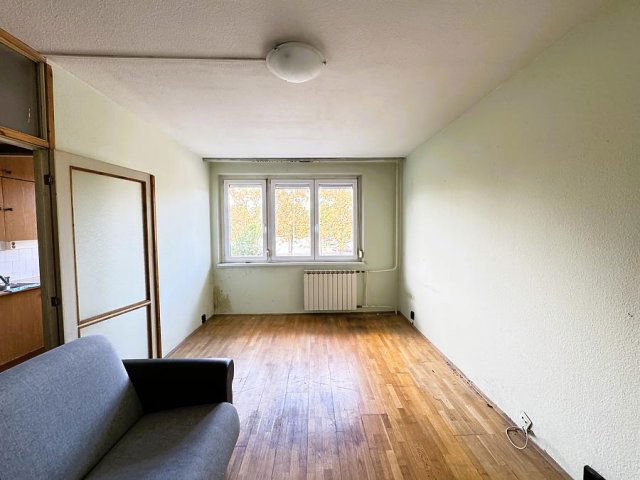 Eladó panellakás, Budapesten, III. kerületben 64.9 M Ft, 2 szobás
