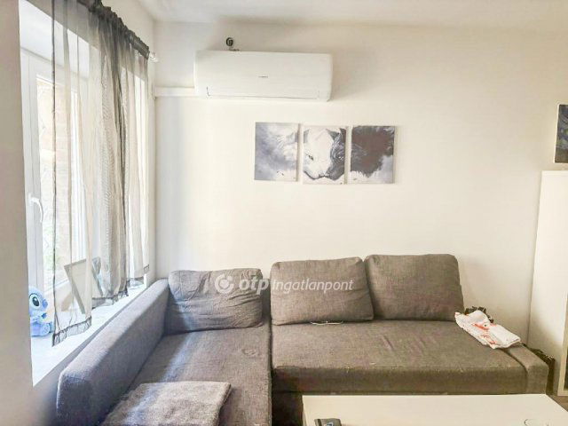 Eladó téglalakás, Budapesten, XXI. kerületben 33 M Ft