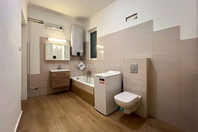 Eladó téglalakás, Budapesten, XIII. kerületben 69.99 M Ft