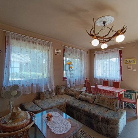 Eladó családi ház, Kistolmácson 27.9 M Ft, 2 szobás
