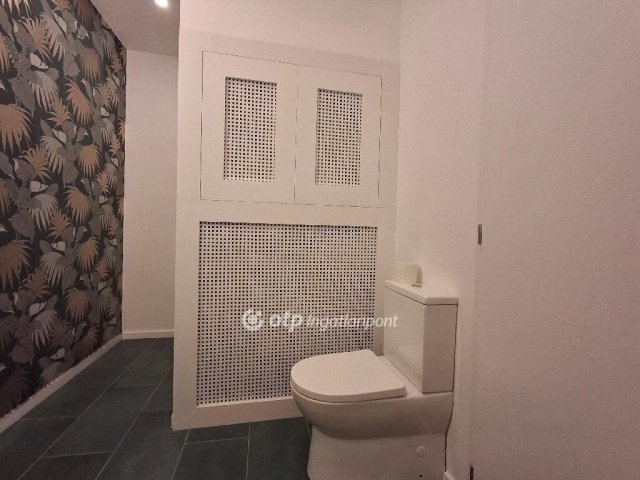 Eladó téglalakás, Budapesten, II. kerületben 105.4 M Ft