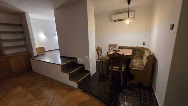 Kiadó téglalakás, albérlet, Pécsett, T utcában 150 E Ft / hó