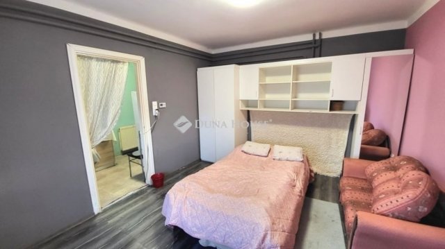 Eladó családi ház, Gárdonyban 37 M Ft, 2 szobás