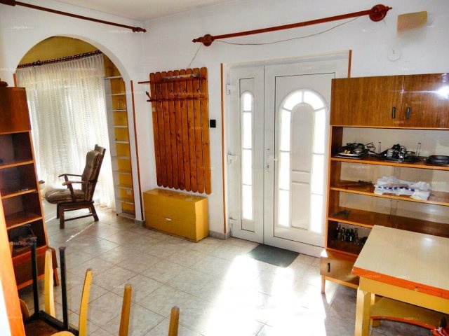 Eladó ikerház, Érden 70 M Ft, 4 szobás / költözzbe.hu