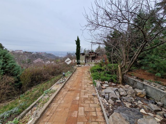 Eladó telek, Pécsett 39.5 M Ft / költözzbe.hu