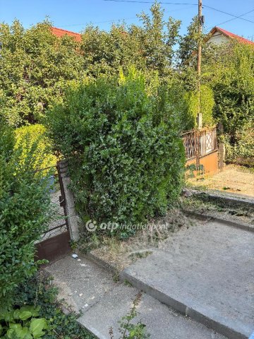 Eladó családi ház, Pécsett 105 M Ft, 2+2 szobás