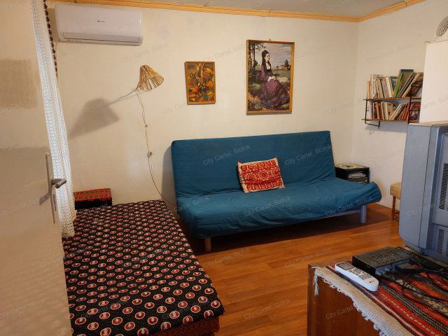 Eladó nyaraló, Fonyódon 47 M Ft, 2 szobás / költözzbe.hu