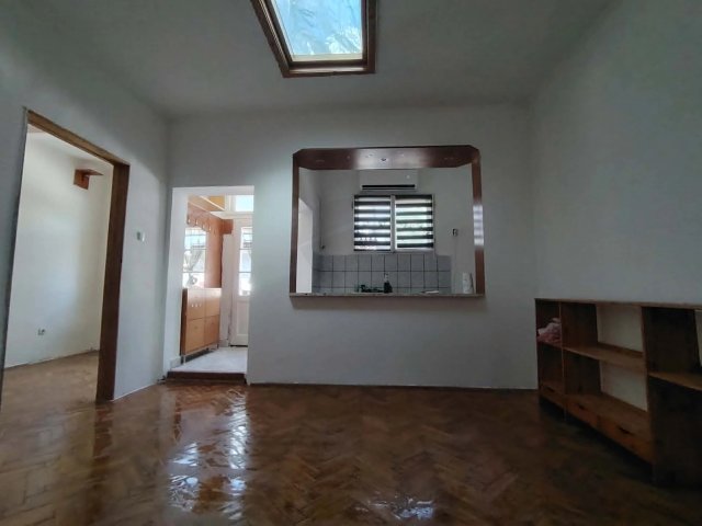 Eladó ikerház, Budapesten, XIX. kerületben 42 M Ft, 1+1 szobás