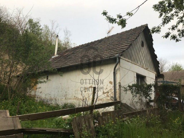 Eladó családi ház, Sülysápon 17.9 M Ft, 2 szobás