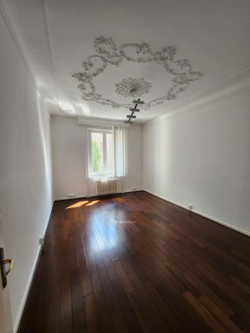 Eladó téglalakás, Budapesten, II. kerületben 340 M Ft