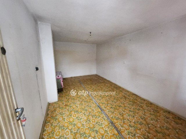 Eladó családi ház, Vecsésen 79.4 M Ft, 2 szobás