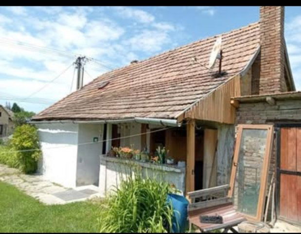 Eladó családi ház, Nagyszakácsin 13.9 M Ft, 2 szobás