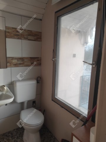 Eladó nyaraló, Szegeden 57 M Ft, 2 szobás / költözzbe.hu