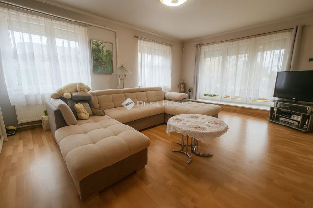 Eladó családi ház, Tápiószecsőn 72.9 M Ft, 4 szobás