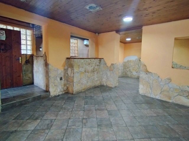 Kiadó családi ház, albérlet, Békéscsabán 125 E Ft / hó