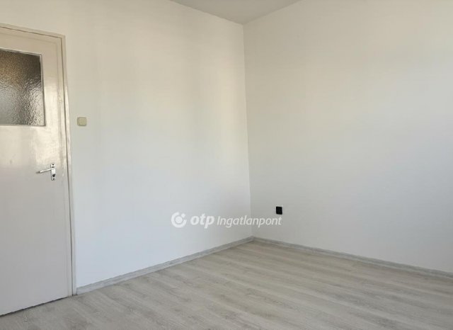 Eladó téglalakás, Budapesten, XX. kerületben 53.9 M Ft, 2 szobás
