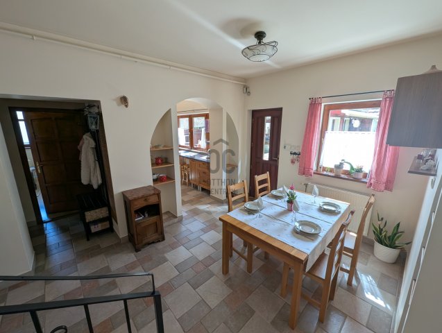 Eladó családi ház, Veszprémben 114.8 M Ft, 5 szobás