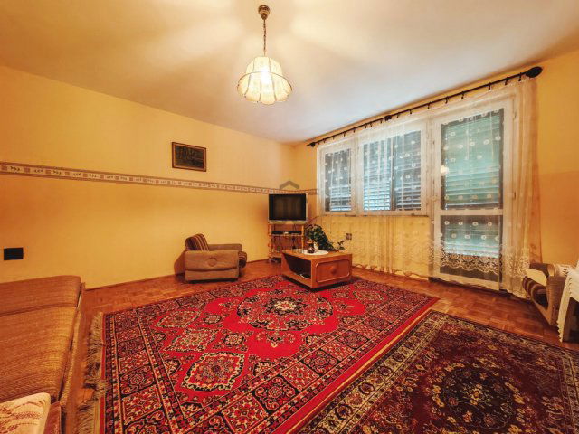 Eladó családi ház, Gárdonyban 85 M Ft, 5 szobás