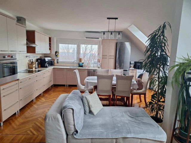 Eladó családi ház, Kaposváron 79.9 M Ft / költözzbe.hu