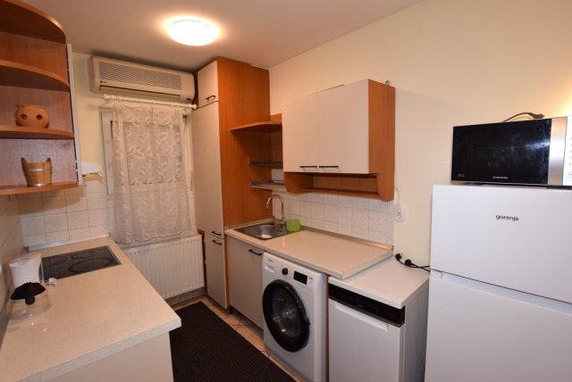 Kiadó téglalakás, albérlet, Debrecenben 260 E Ft / hó, 2 szobás