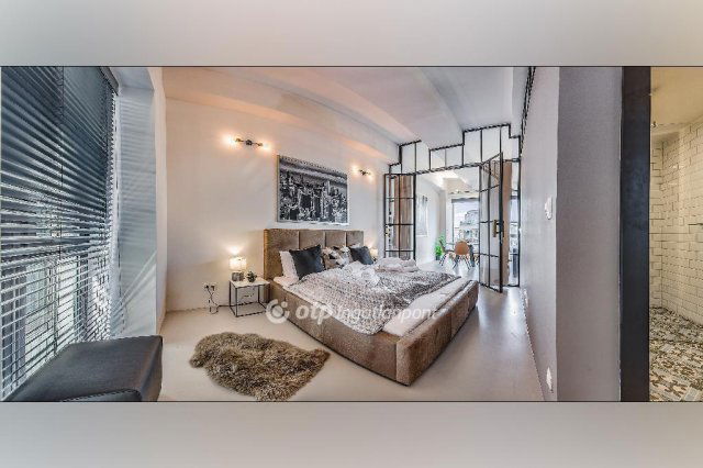 Eladó téglalakás, Budapesten, V. kerületben 218 M Ft, 2 szobás