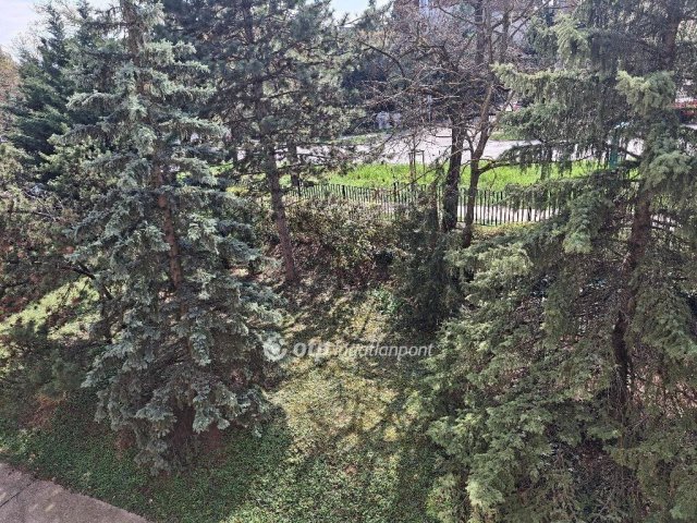 Eladó téglalakás, Budapesten, II. kerületben 142 M Ft