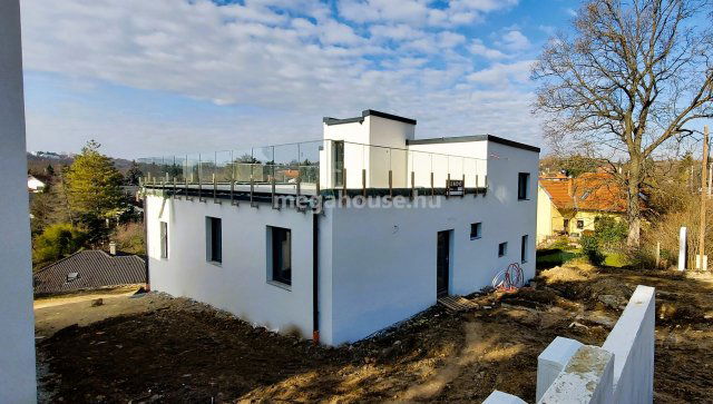 Eladó ikerház, Diósdon 230 M Ft, 4 szobás / költözzbe.hu