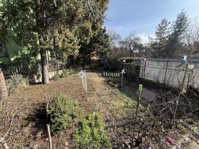 Eladó családi ház, Pécsett, Nagyszeben utcában 79.9 M Ft