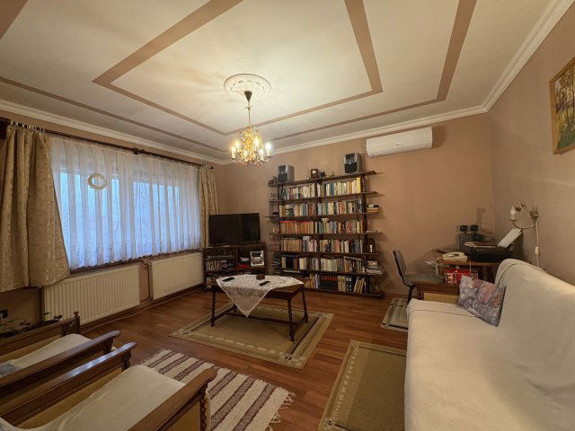 Eladó családi ház, Farmoson 64.9 M Ft, 3 szobás