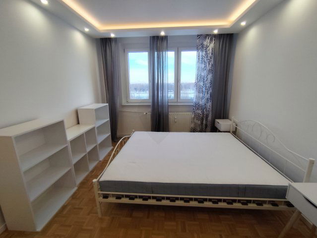 Eladó panellakás, Budapesten, III. kerületben 115 M Ft, 3 szobás