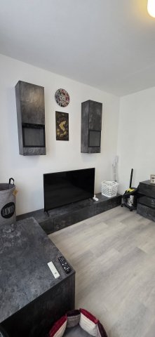 Eladó panellakás, Dunaújvárosban 38 M Ft, 2 szobás