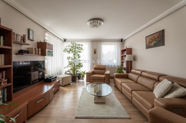 Eladó családi ház, Kecskeméten 194 M Ft, 4 szobás