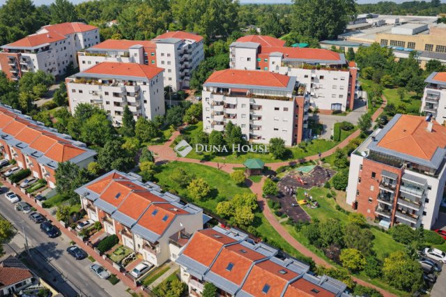 Eladó téglalakás, Budapesten, IV. kerületben 96.9 M Ft, 3 szobás